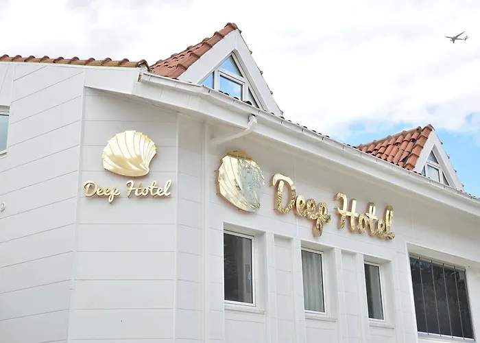 Deep Hotel 3*