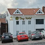 Deep Istanbul 3*