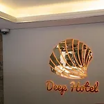 Deep Istanbul 3*